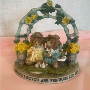 Charming Bear Couple with Floral Arch /friendship saying